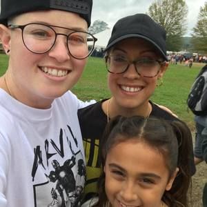 Meet your Posher, Leah